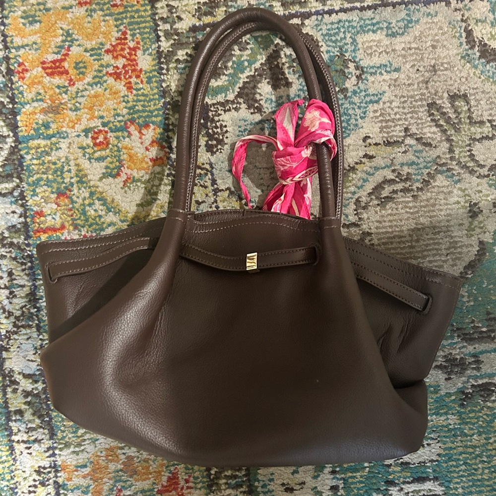 Medium Dark Brown Leather Tote Bag